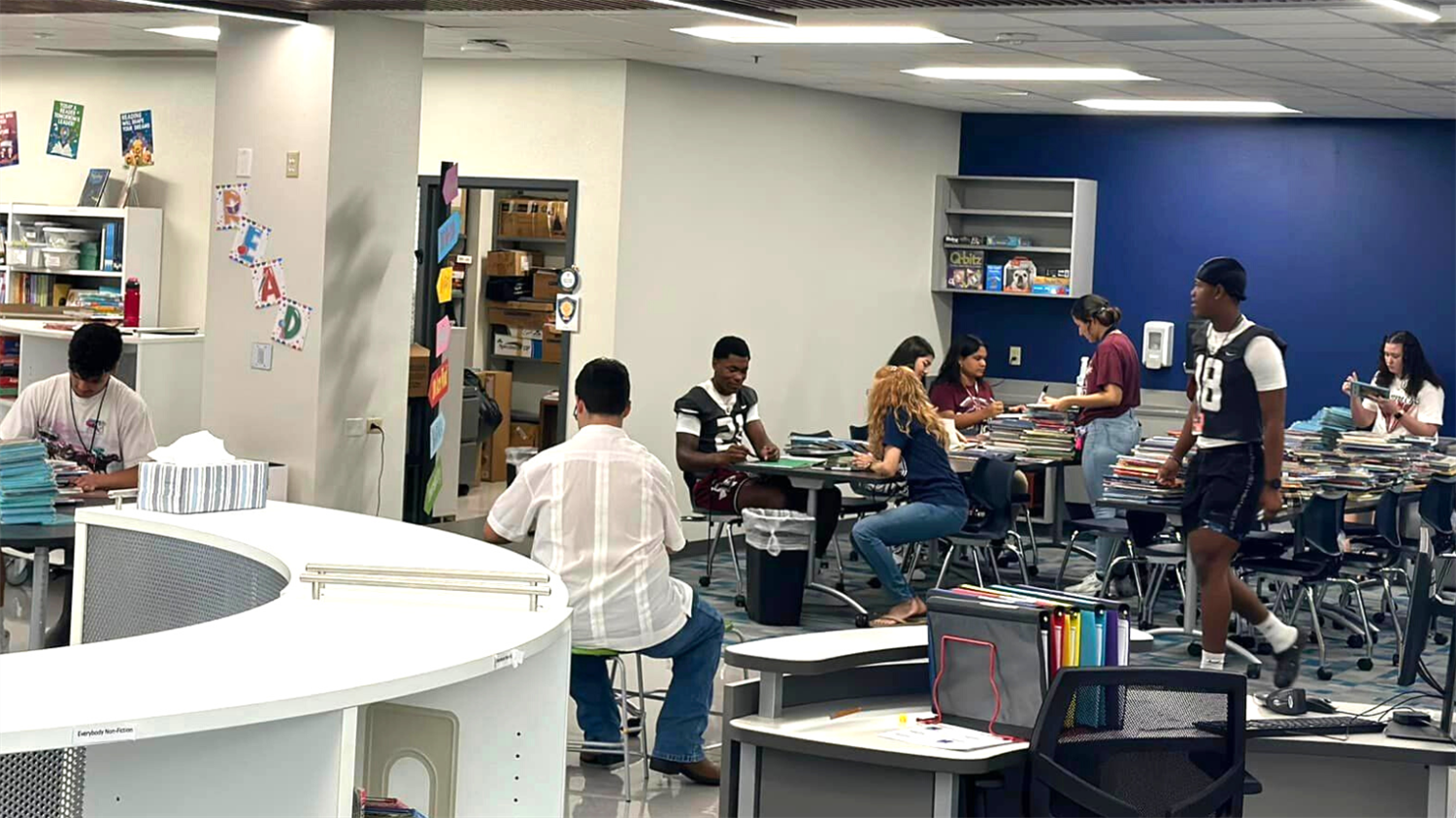 LHS Students Lend a Hand at Valley Ridge Library
